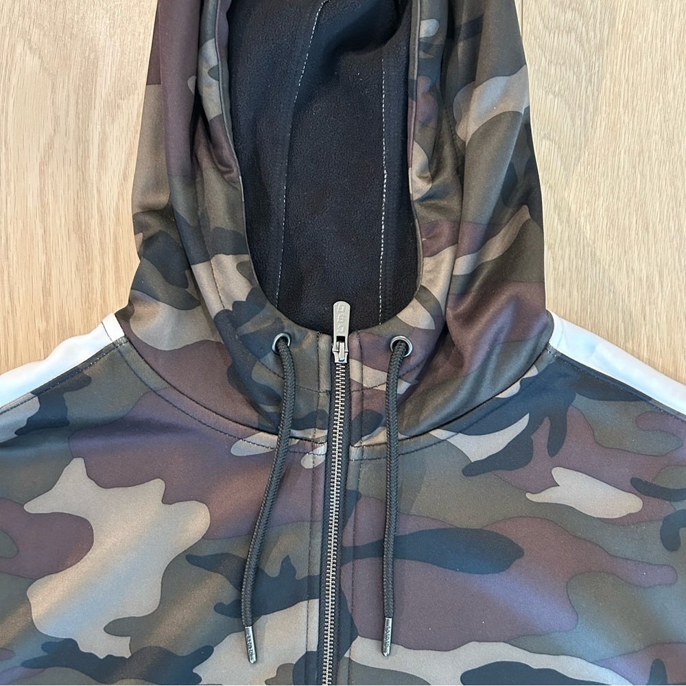 CSG Men’s Fleece Full-zip up Size XL Camo Hoodie - Picture 3 of 6